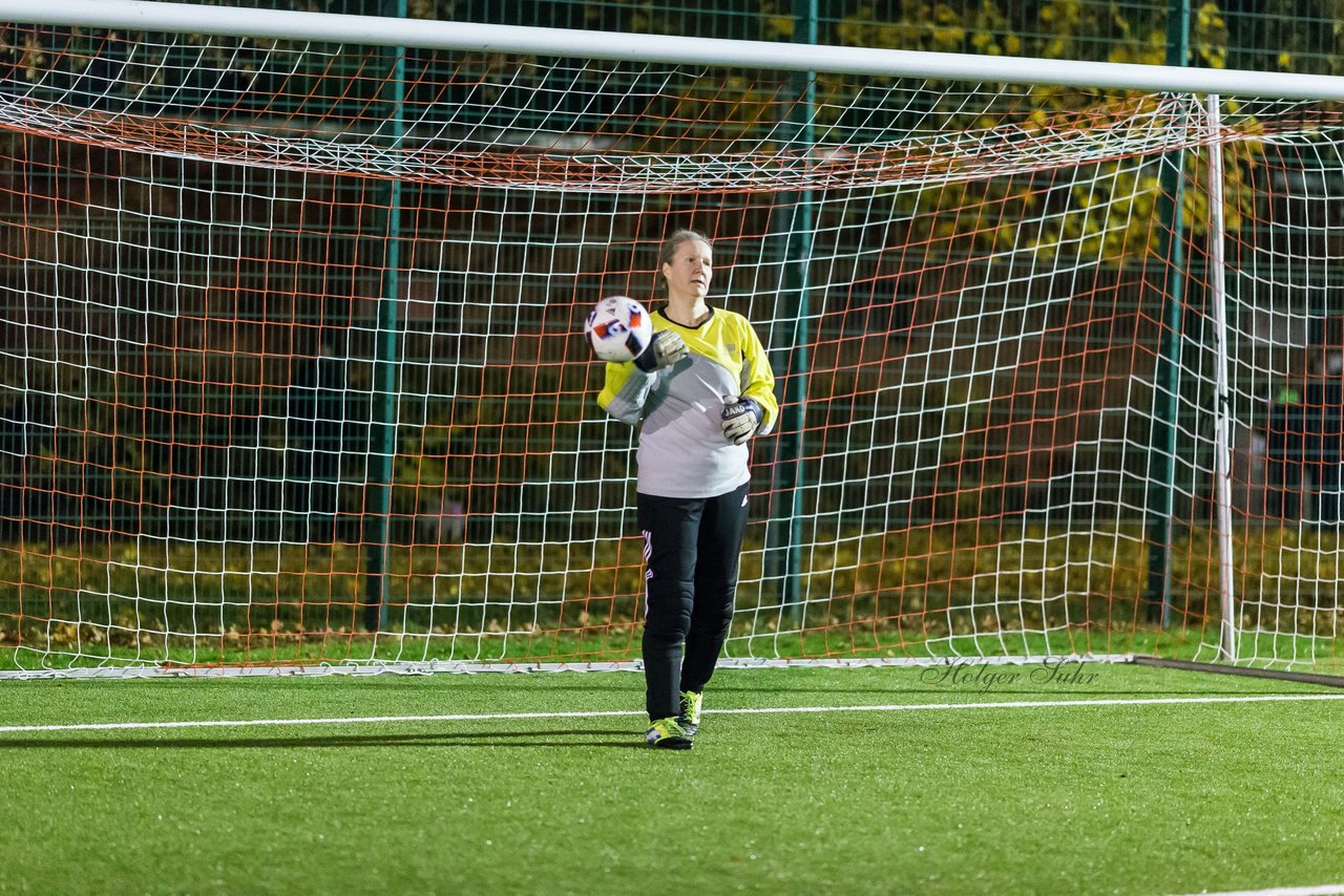 Bild 88 - Frauen SV Wahlstedt - Fortuna St. Juergen : Ergebnis: 3:1